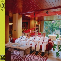 Deco "On The Radio"